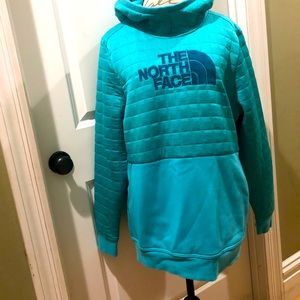 Women’s North Face Pullover